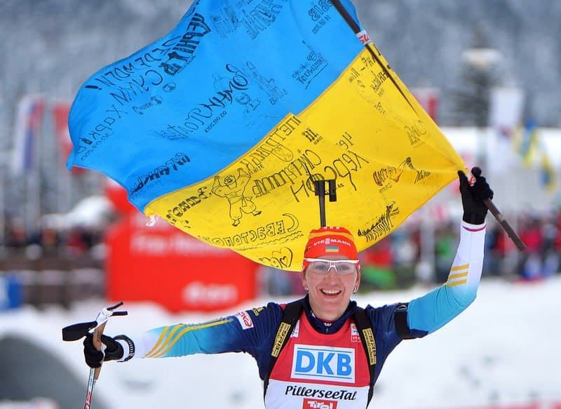 Украинская биатлонистка будет нести флаг Украины на церемонии закрытия Олимиады