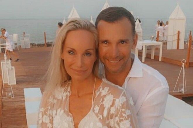 Жена Шевченко поздравила мужа в инстаграме специальным видеороликом