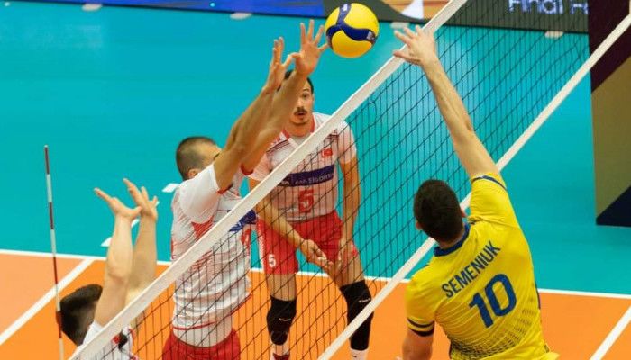 Сборная Украины по волейболу проиграла в финале Золотой Евролиги