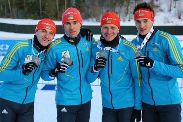 Украинские биатлонисты заняли шестое место в эстафете на Кубке мира