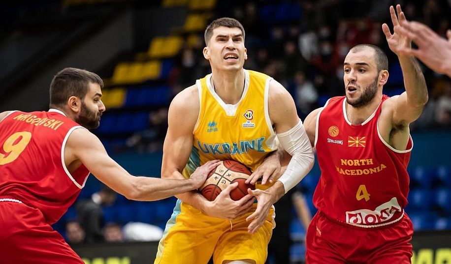 Как сборная Украины по баскетболу додавила Северную Македонию: видеообзор матча