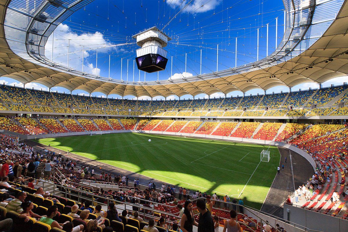 Прозрачная крыша и четыре экрана: что нужно знать о стадионе Бухареста, где сыграет сборная Украины